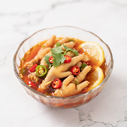 酸辣无骨鸡爪食用多了好吗？